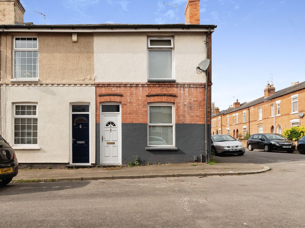 2 bed end terrace house for sale in Elm Avenue, Carlton, Nottingham NG4