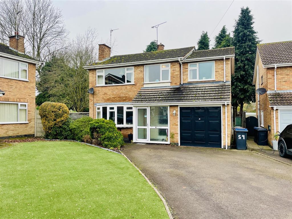 4 bed detached house for sale in Winchester Drive, Burbage, Hinckley