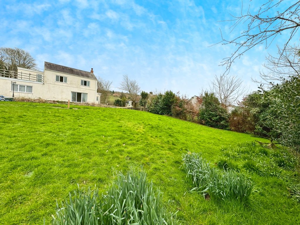 4 bed detached house for sale in Brynhyfryd, Highland Terrace