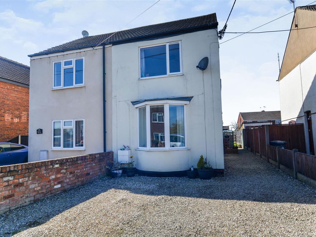 3 bed semidetached house for sale in Station Road, Gunness, Scunthorpe DN15 Zoopla