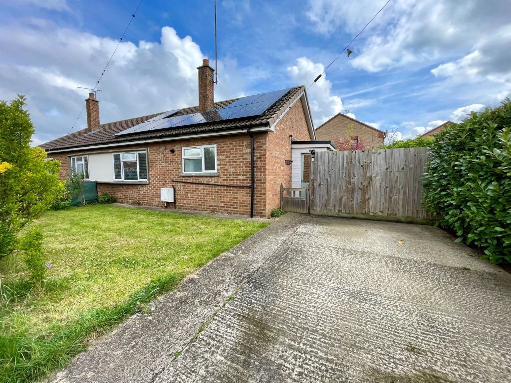 2 bed semidetached bungalow for sale in St. Johns Close, Baston