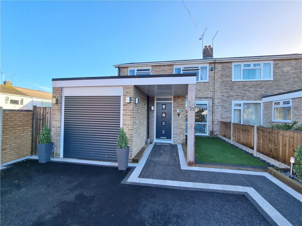 3 bed semidetached house for sale in Beamish Road, Orpington, Kent BR5