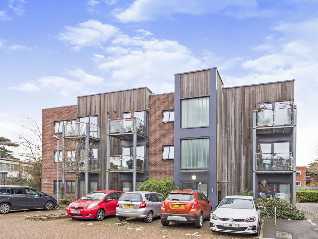 2 bed flat for sale in Blackburn Close, Headington, Oxford OX3 Zoopla