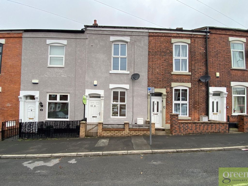 2 bed terraced house to rent in Pendlebury Road, Swinton, Salford M27