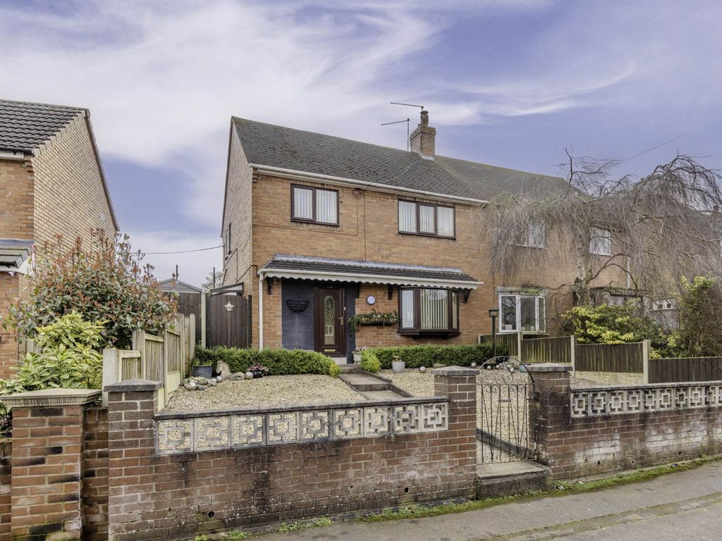 3 bed semidetached house for sale in Underwood Road, Newcastle Under
