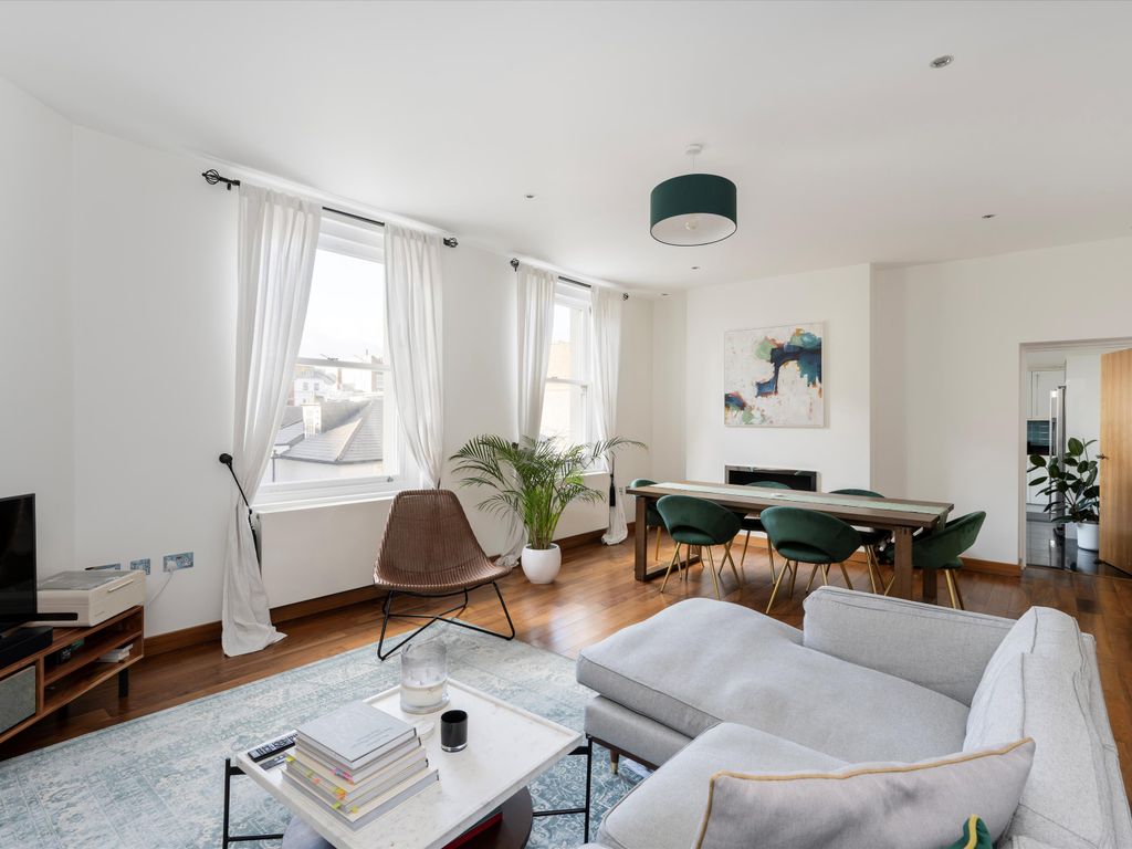 St. Stephens Mansions, 1 Monmouth Road, Notting Hill, London W2  