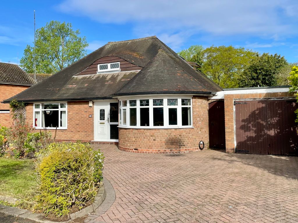 4 bed bungalow for sale in Green Lane, Coleshill, West Midlands B46, £