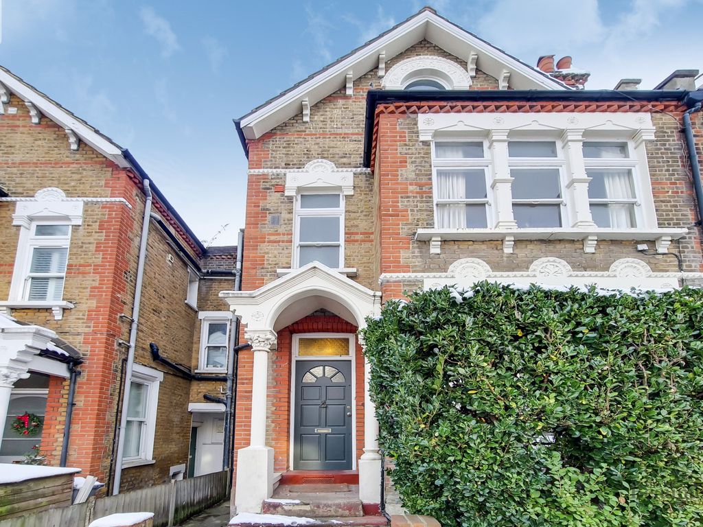 5 bed terraced house for sale in Halesworth Road, Lewisham, London SE13