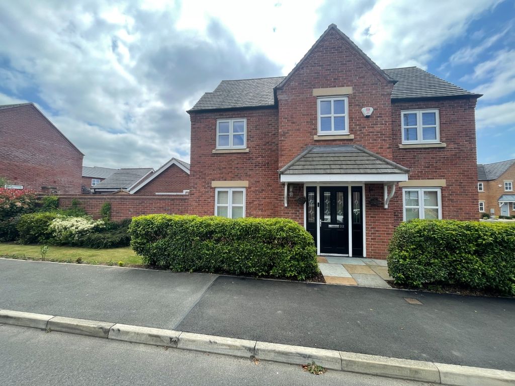 4 bed detached house for sale in Quarrybank Lane, Swadlincote