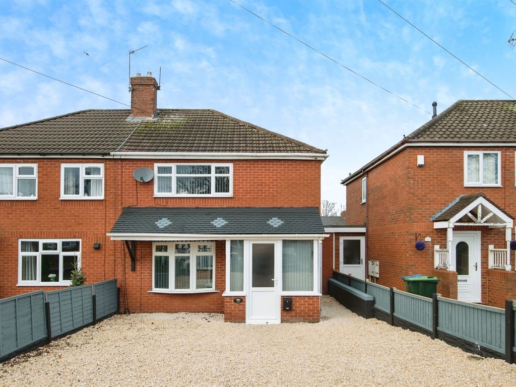 2 bed semidetached house for sale in Heronville Road, West Bromwich