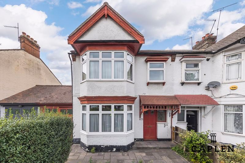 3 bed terraced house for sale in Cranbrook Road, Ilford IG2 Zoopla