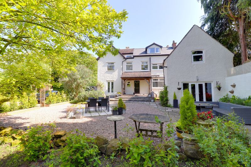 5 bed detached house for sale in Stafford Road, Gnosall, Stafford ST20