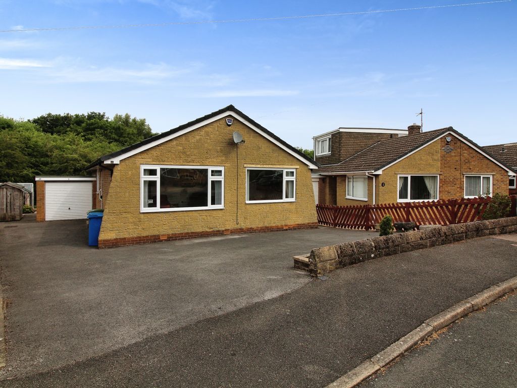 3 bed detached bungalow for sale in Barholme Close, Upper Newbold