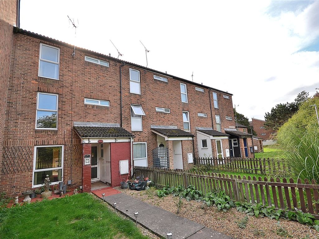 4 bed terraced house for sale in Hockliffe Road, Leighton Buzzard