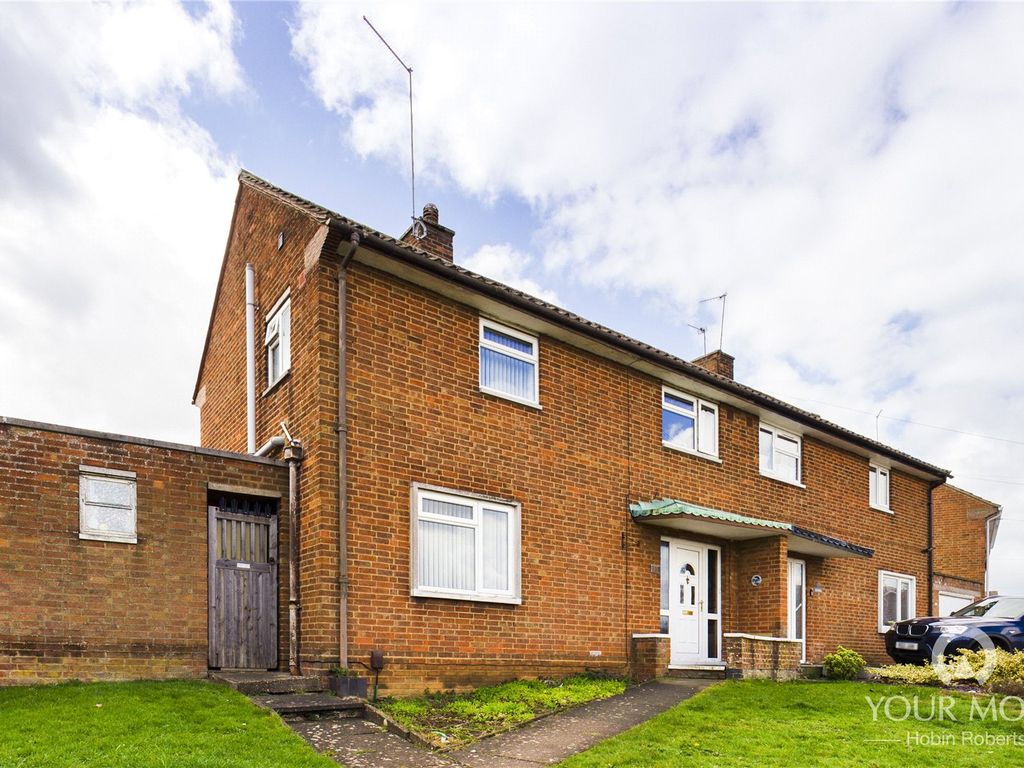 3 bed semidetached house for sale in Nene Way, Kings Heath