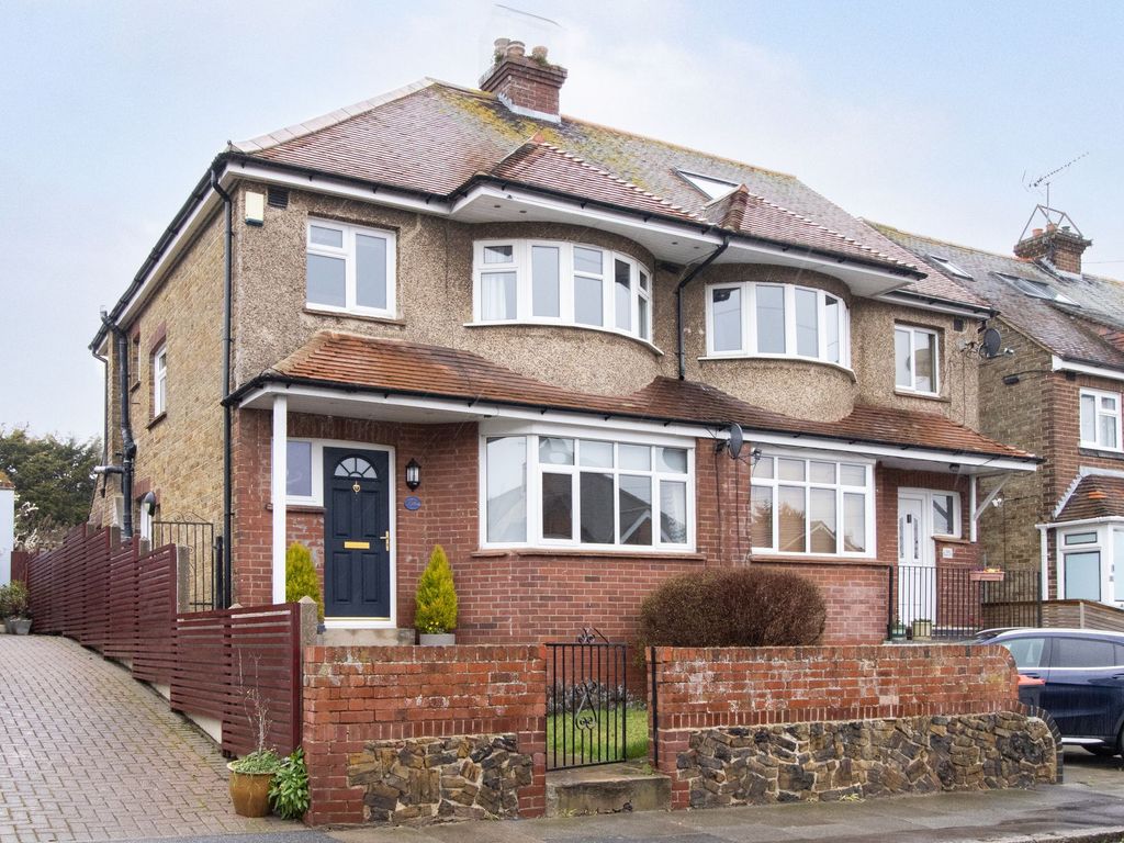 3 bed semidetached house for sale in Bradstow Way, Broadstairs CT10 Zoopla