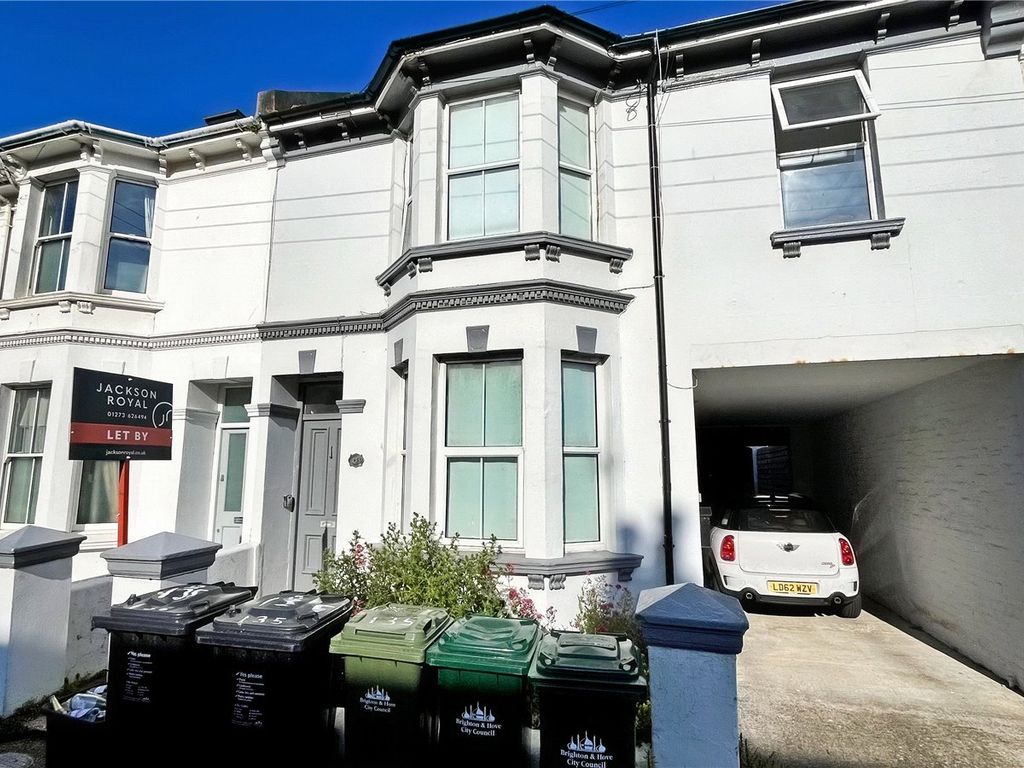 2 bed flat to rent in Westbourne Street, Hove BN3, £1,150 pcm Zoopla