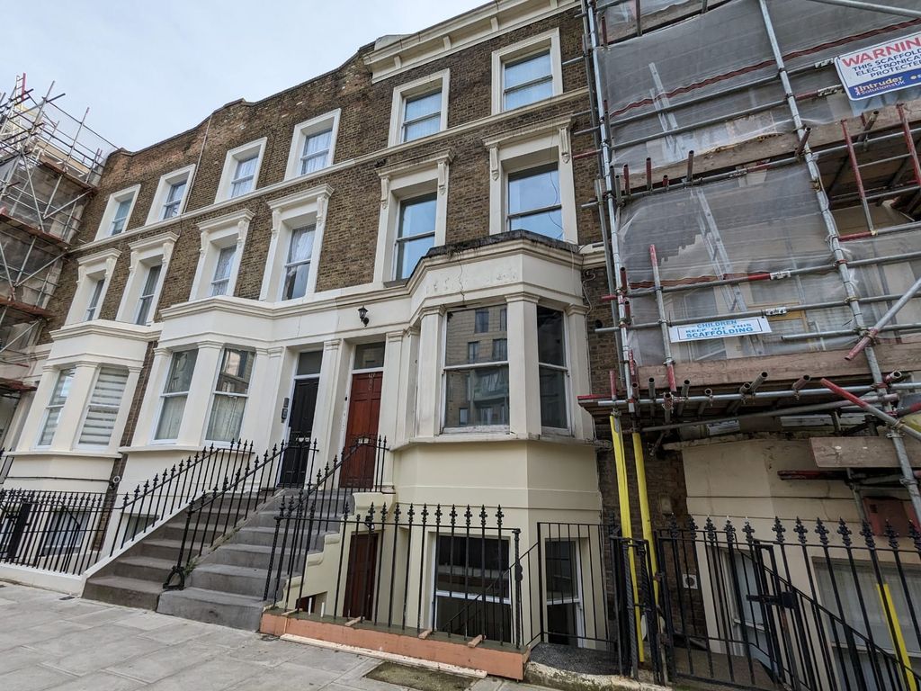 2 bed flat to rent in Kilburn Park Road, Kilburn Park/Maida Vale NW6, £