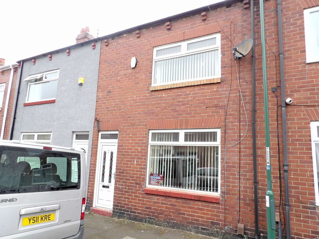 3 bed terraced house for sale in Taylor Street, South Shields NE33 Zoopla