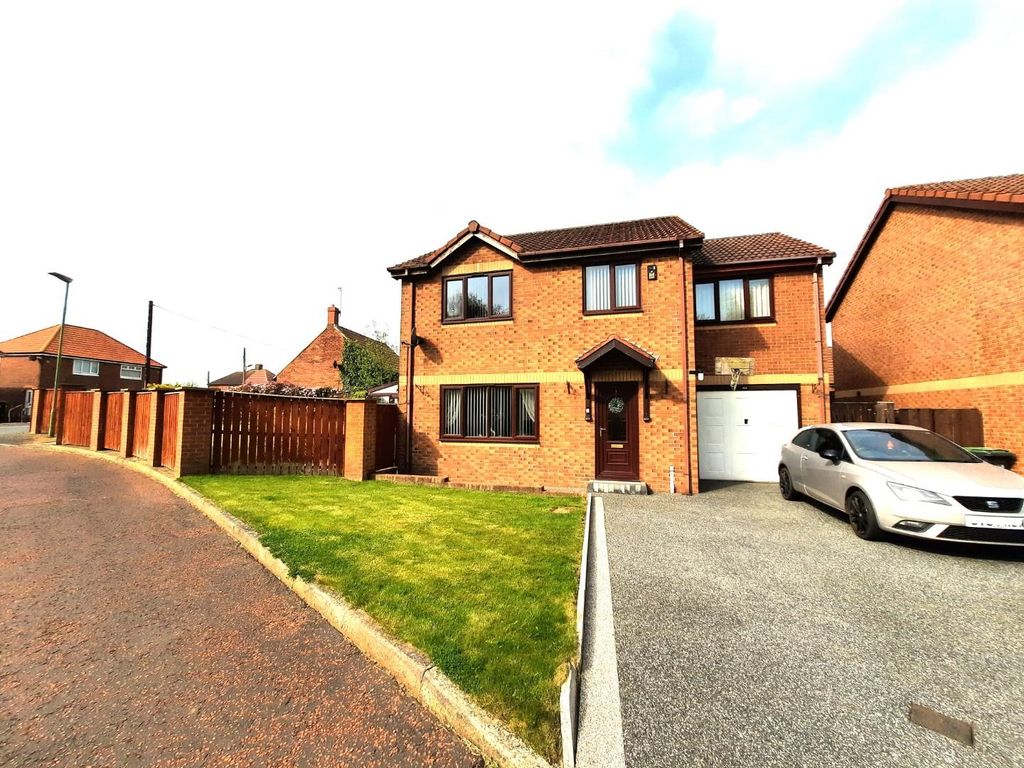 4 bed detached house for sale in Burn Gardens, Easington, County Durham