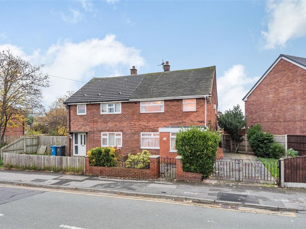 3 bed semidetached house for sale in Barrow Hall Lane, Great Sankey