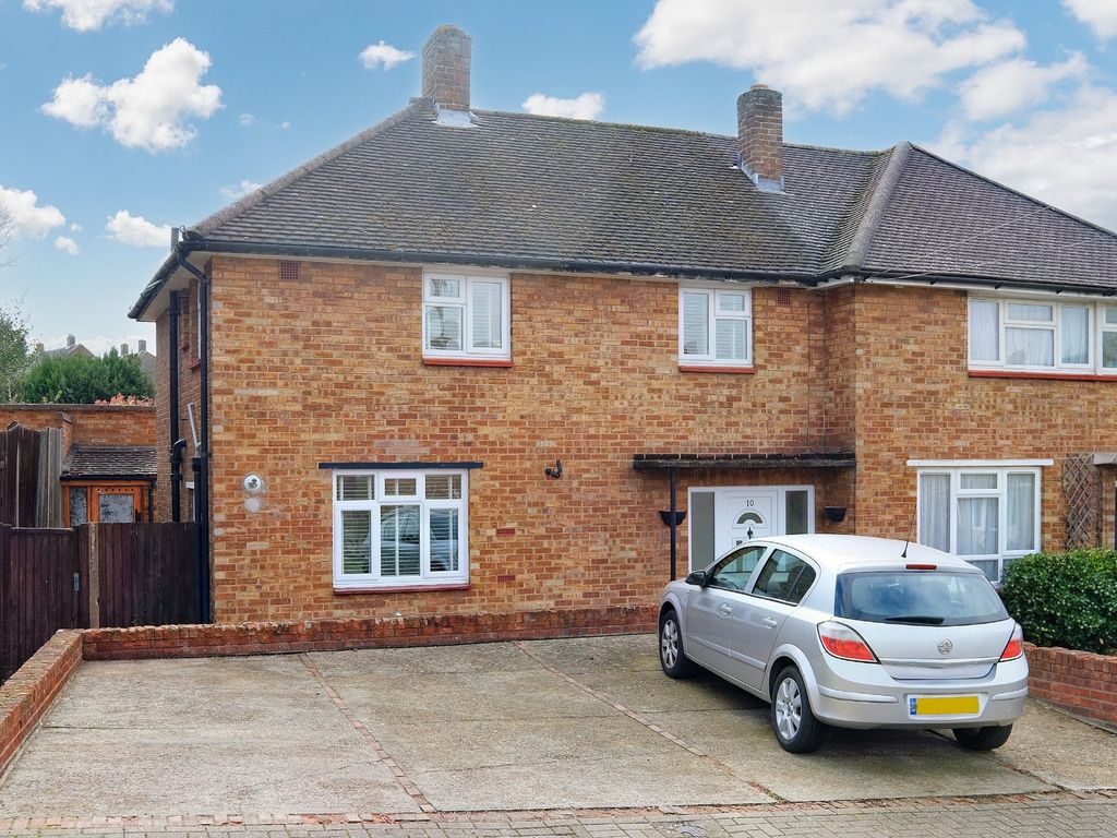 3 bed semidetached house for sale in Brow Crescent, Orpington BR5 Zoopla