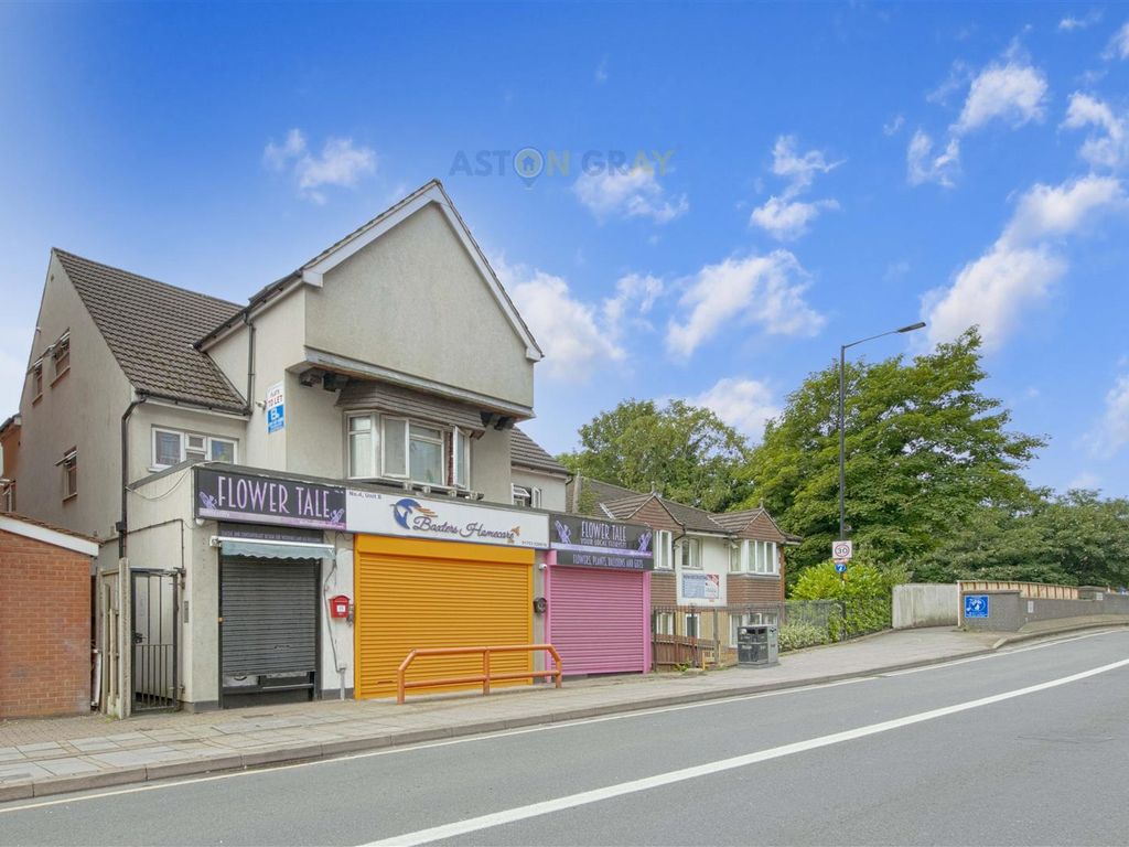 Studio to rent in High Street, Slough SL1, £900 pcm Zoopla