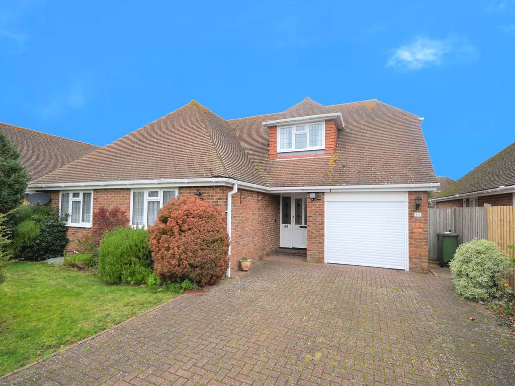 4 bed property for sale in St. Nicholas Road, Littlestone TN28 Zoopla