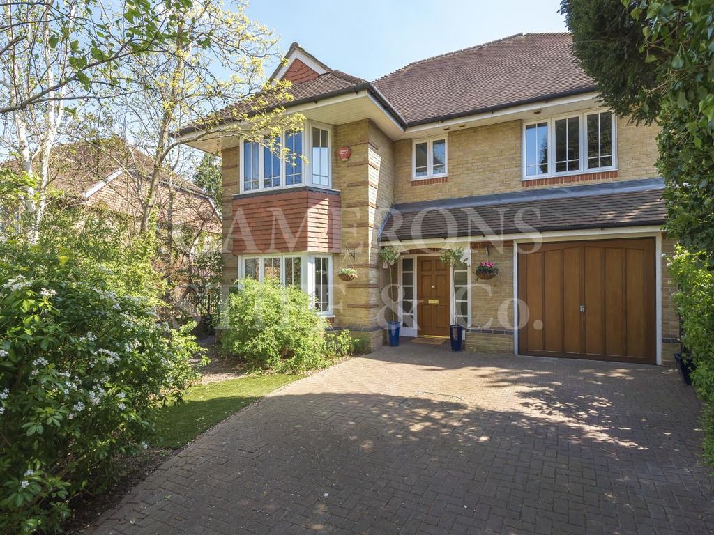 6 bed detached house for sale in Deerhurst Road, Mapesbury, London NW2