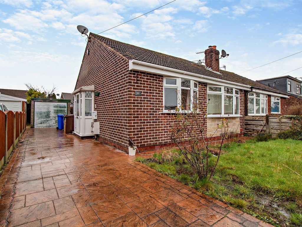 2 bed property for sale in Windermere Avenue, Denton, Manchester M34, £