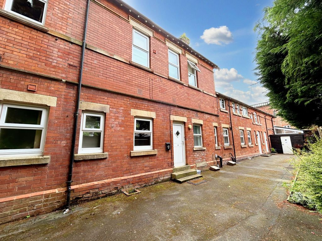 3 Bed Mews House For Sale In Junction Lane, Burscough L40, £190,000 ...