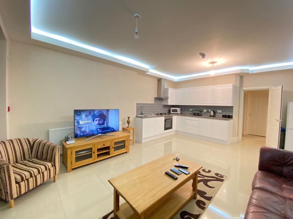 Room to rent in Park Avenue North, Willesden Green NW10 Zoopla