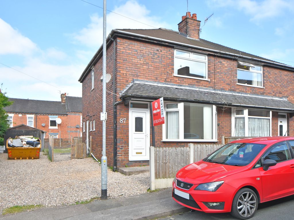 2 bed semidetached house to rent in Booth Street, Chesterton