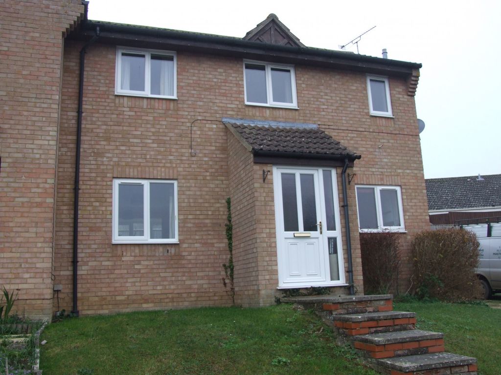 3 bed property to rent in Barrington Road, Watchfield, Swindon SN6 Zoopla