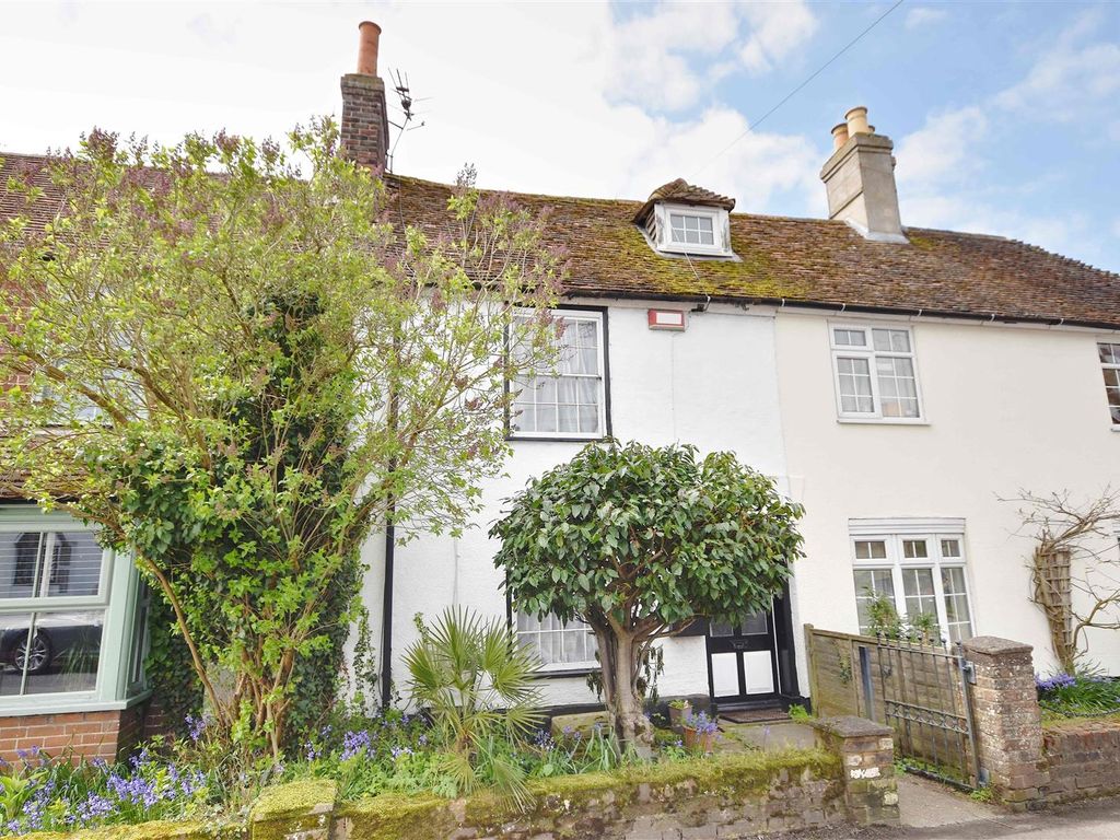 2 bed terraced house for sale in Shalmsford Street, Chartham