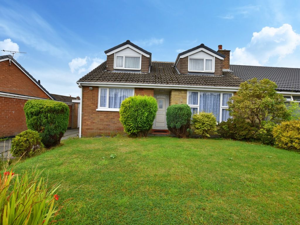 5 bed semidetached bungalow for sale in Churchill Drive, Little Lever