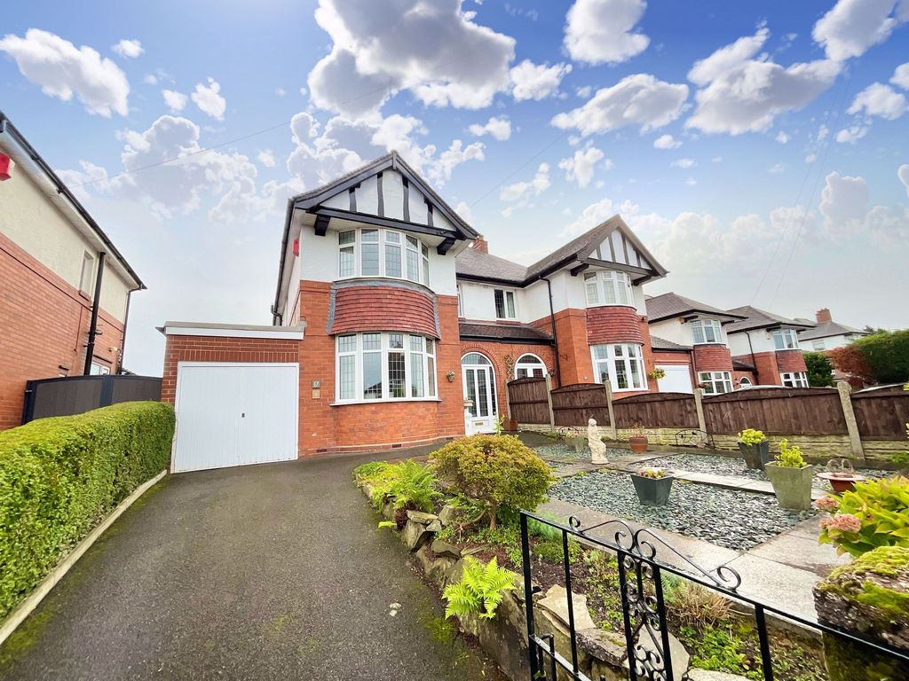 3 bed semidetached house for sale in Margaret Avenue, Trentham, Stoke