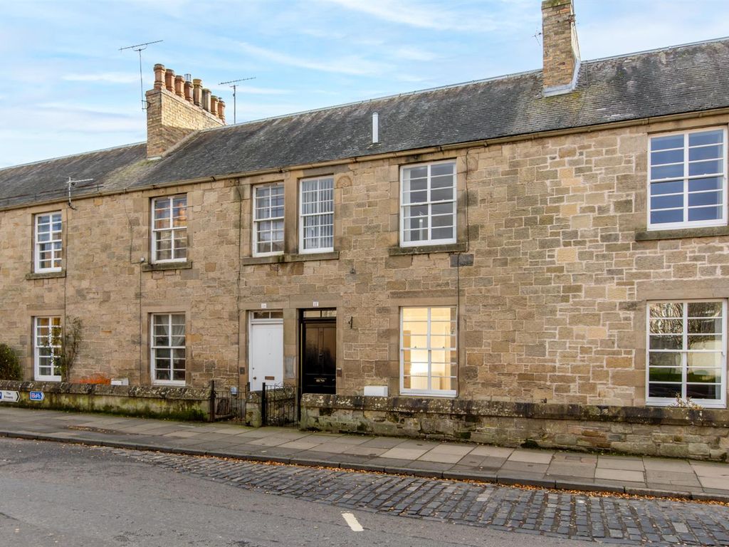 2 bed terraced house for sale in Shedden Park Road, Kelso TD5, £195,000