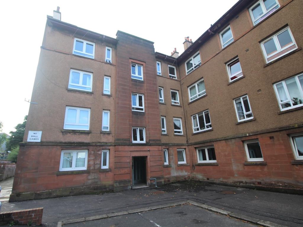 1 bed flat for sale in Ann Street, Greenock PA15, £32,000 Zoopla