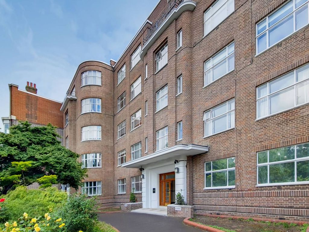 The Pavement, Clapham, London SW4  