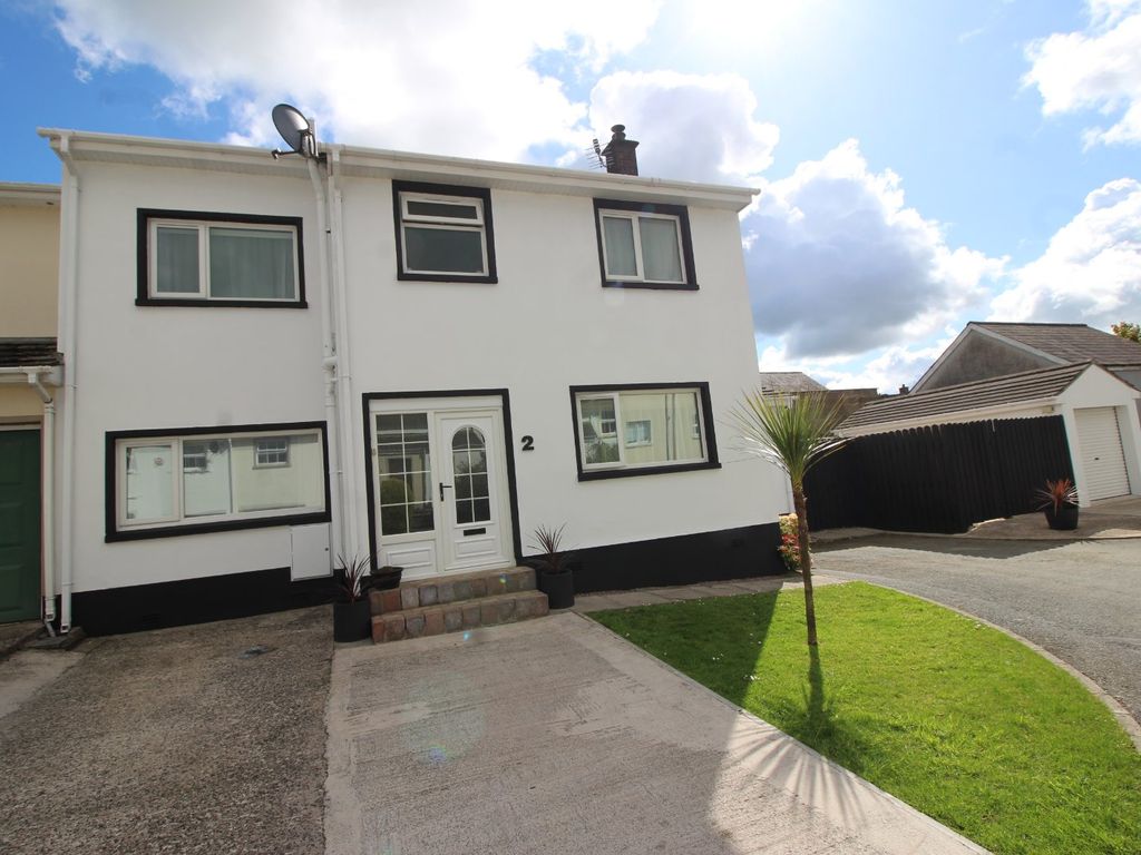3 bed semidetached house for sale in Plantation Mews, Lisburn, County