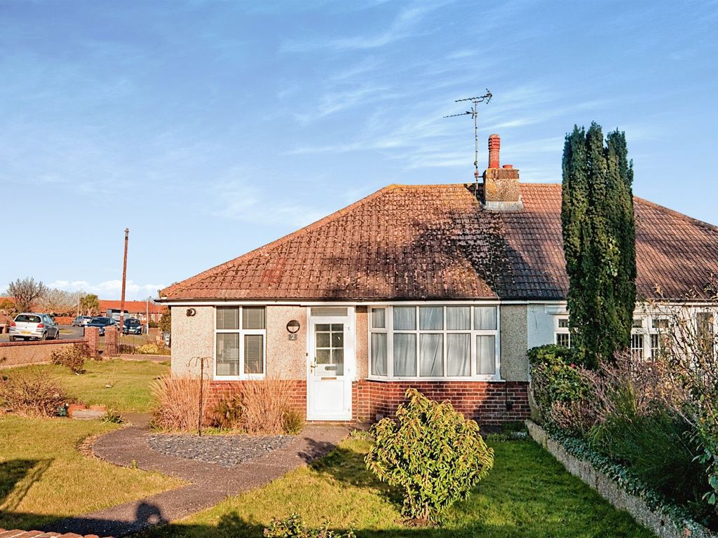 2 bed semidetached bungalow for sale in Brightling Road, Polegate BN26