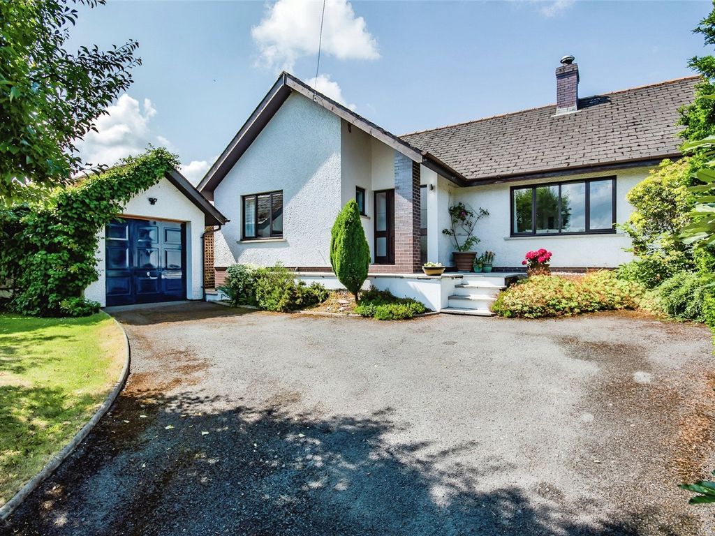 4 bed bungalow for sale in Llwyncelyn, Cilgerran, Aberteifi, Llwyncelyn