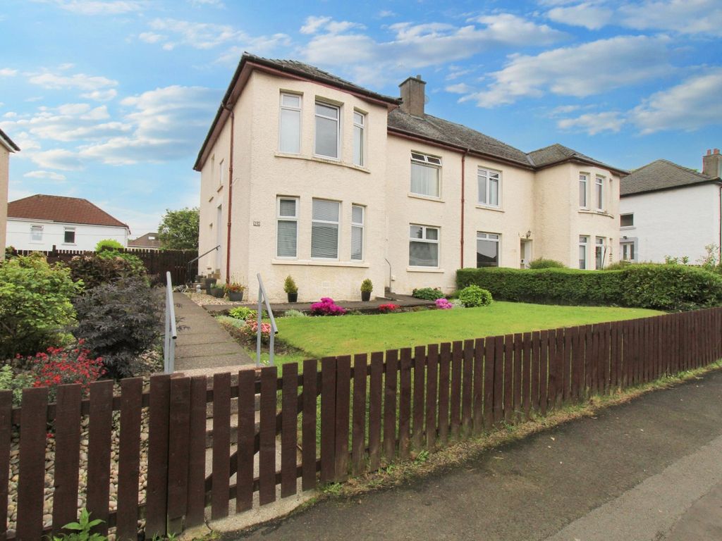 3 bed flat for sale in Broadlie Drive, Knightswood, Glasgow G13, £