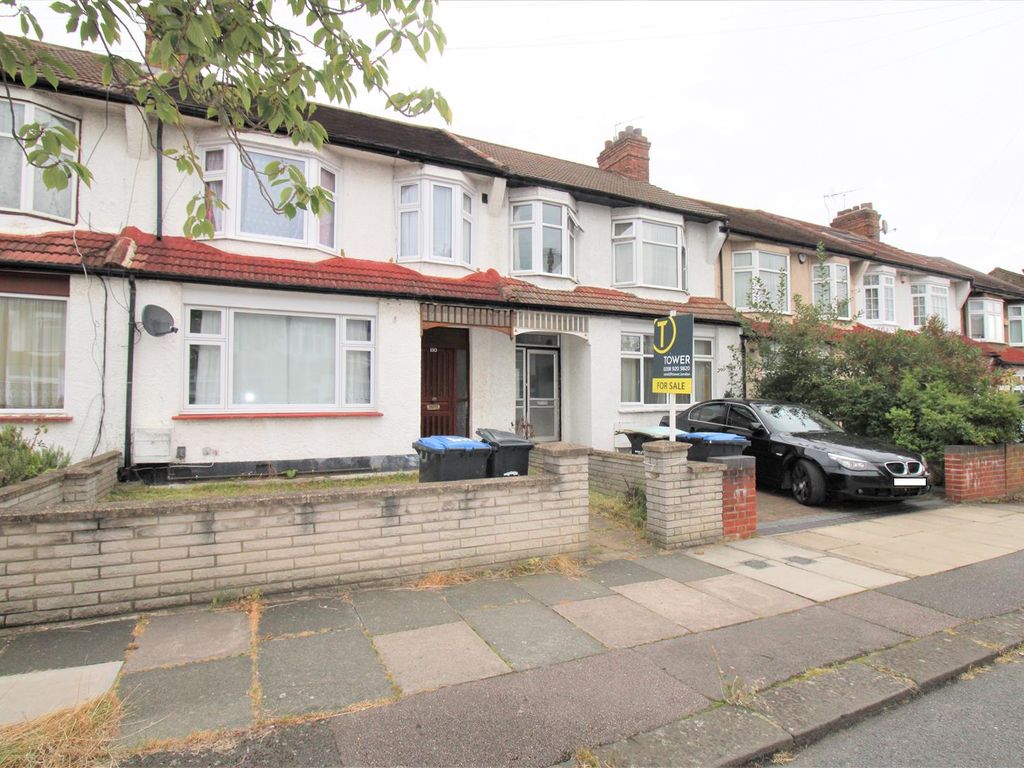 Shrewsbury Road, New Southgate, London N11  