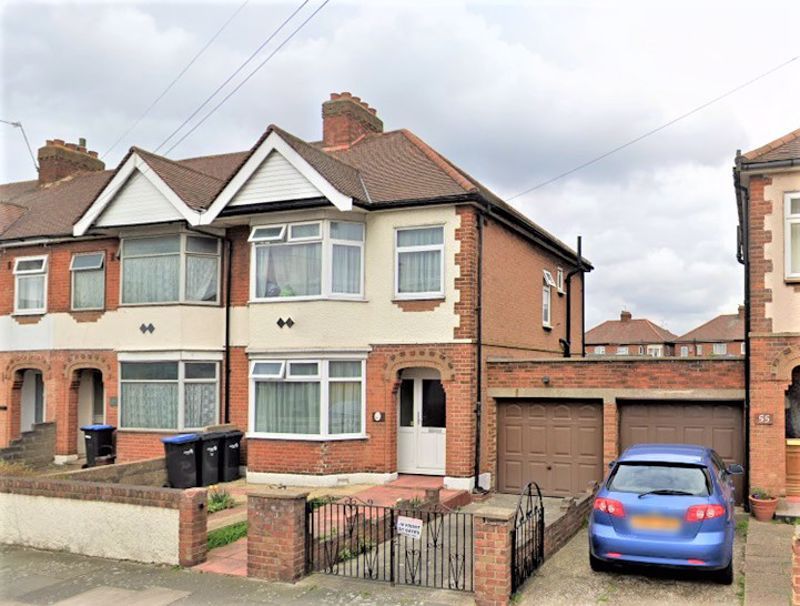 3 bed semidetached house for sale in For Sale, Three Bedroom, Semi