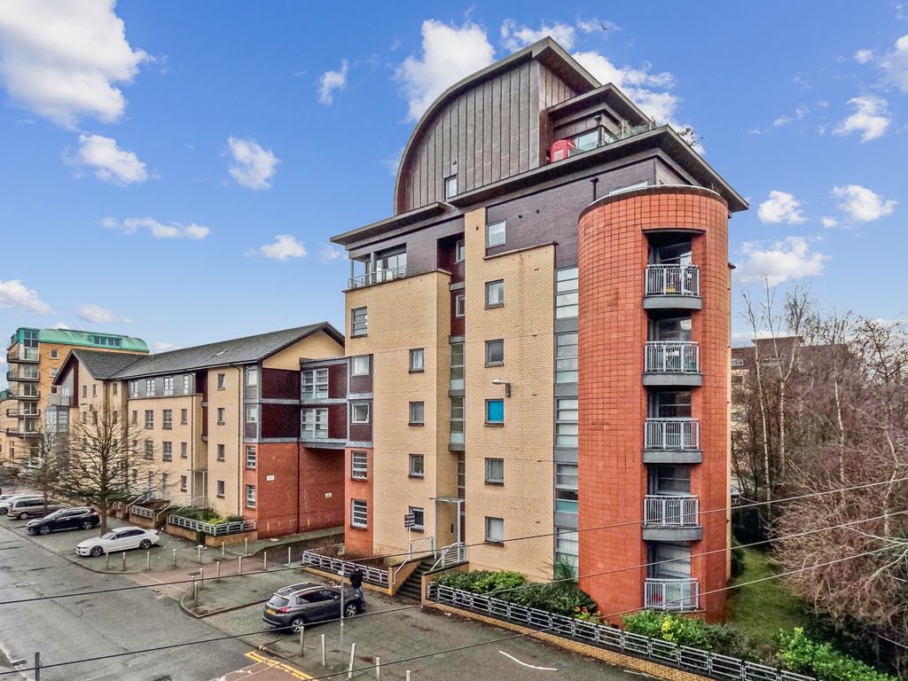 1 bed flat for sale in Old Rutherglen Road, New Gorbals, Glasgow G5, £