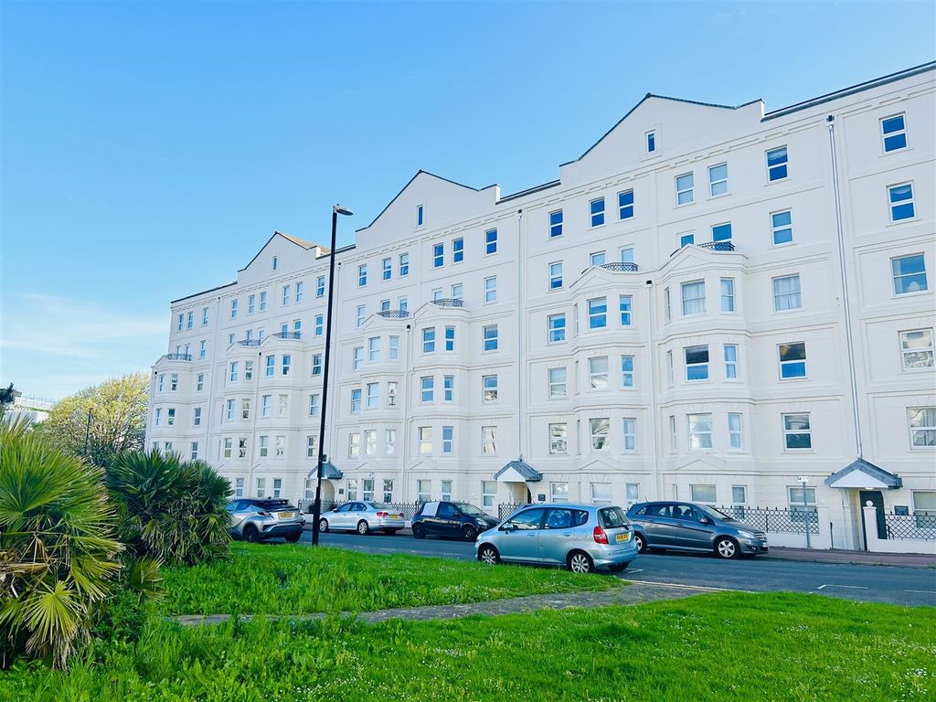 2 bed flat for sale in Wilmington Square, Eastbourne BN21 Zoopla