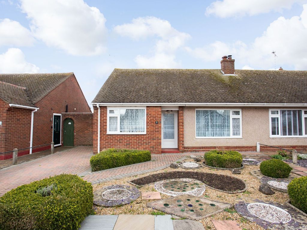2 bed semidetached bungalow for sale in Clare Drive, Herne Bay CT6 Zoopla