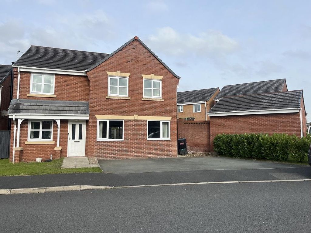 4 bed detached house for sale in Gorse Close, Ruabon, Wrexham LL14, £350,000 Zoopla